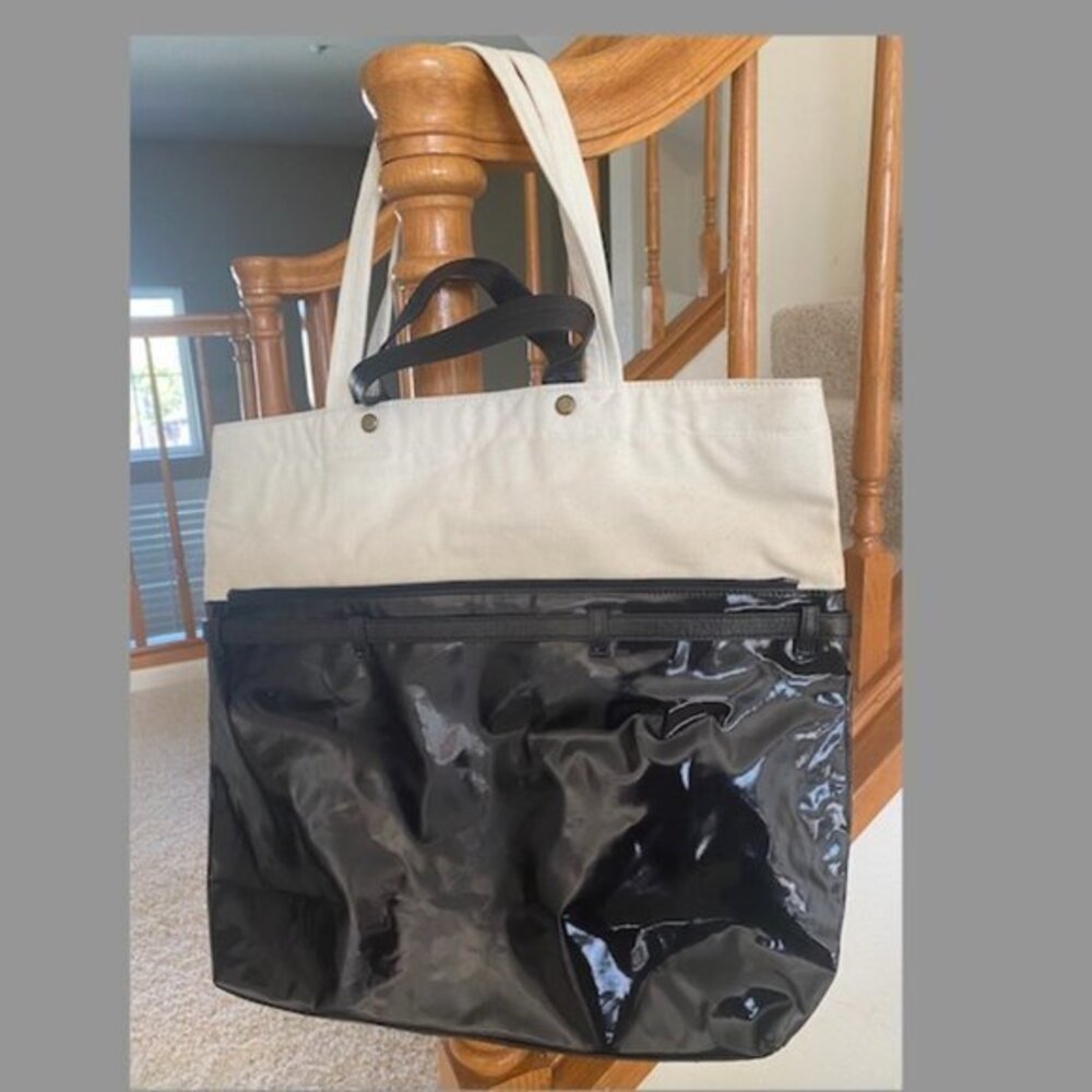 Elizabeth and James Tote - Converts to Clutch
